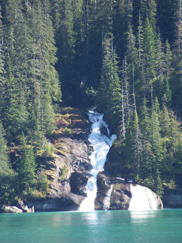 26047219_10210601952946736_8184884976383561106_n