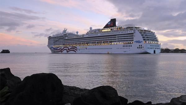 nclpride-of-americahonolulu-harbor053113_1200xx600-338-0-38