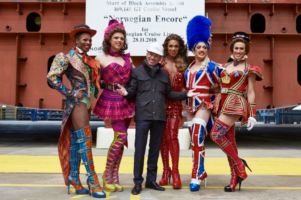 Andy_Stuart_Lola_and_the_Angels