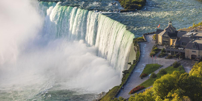 Niagara_Falls_Canadian_Overlook_350_2x1_tcm40-149734