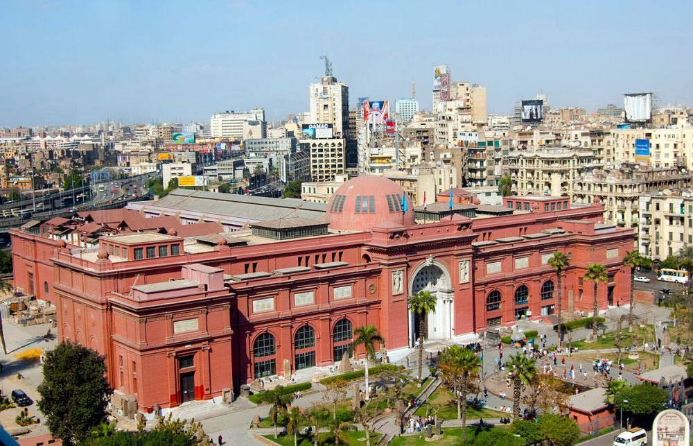 1200px-The_Egyptian_Museum