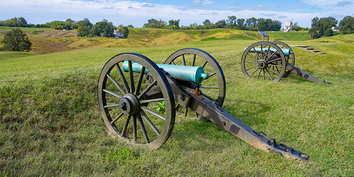 CC_Vicksburg_National_Military_Park_Cannons_700x350_tcm21-155320