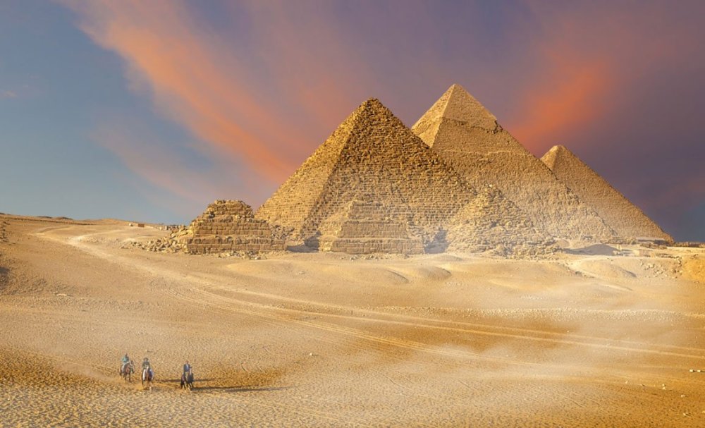 How-were-the-pyramids-built