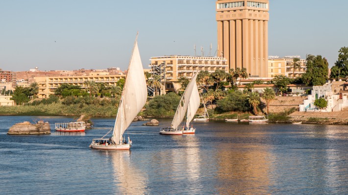 nile-aswan-felucca-710x399